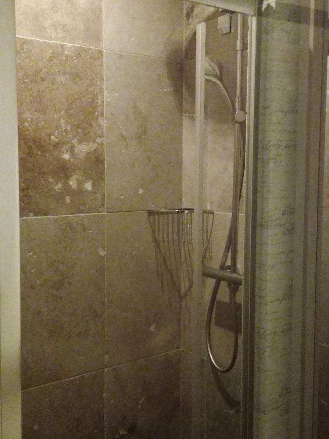 Manoir De La Guignardiere - Charme Et Douceur Chavagne Zimmer foto