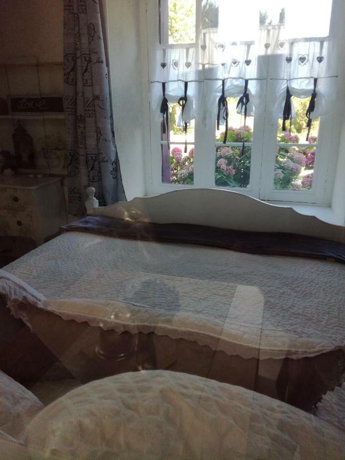 Manoir De La Guignardiere - Charme Et Douceur Chavagne Exterior foto